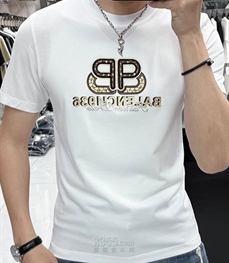 市场上装-T恤-欧货T恤