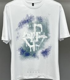 市场上装-T恤-欧货T恤