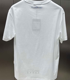 市场上装-T恤-欧货T恤