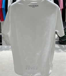 市场上装-T恤-欧货T恤