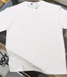 市场上装-T恤-欧货T恤