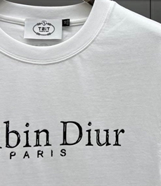 市场上装-T恤-欧货T恤