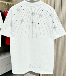 市场上装-T恤-欧货T恤