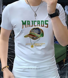 市场上装-T恤-欧货T恤