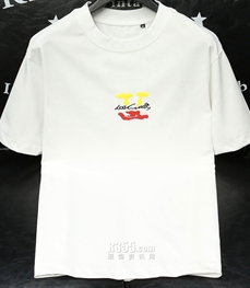 市场上装-T恤-欧货T恤