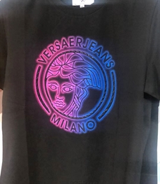 市场上装-T恤-欧货T恤