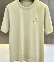 市场上装-T恤-欧货T恤