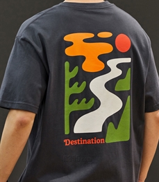 市场上装-T恤-休闲T恤