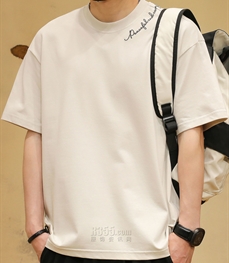 市场上装-T恤-休闲T恤