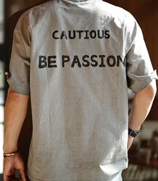 市场上装-T恤-休闲T恤