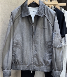 市场上装-夹克-休闲夹克
