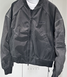 市场上装-夹克-休闲夹克