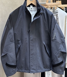 市场上装-夹克-休闲夹克