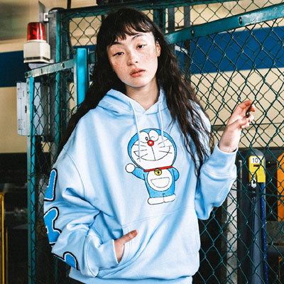 英国《Palace x Doraemon》2025秋冬潮流前卫男女装