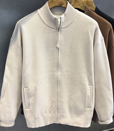 市场上装-毛衫-休闲毛衫