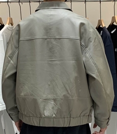 市场上装-皮衣-休闲皮衣