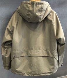 市场上装-夹克-休闲夹克