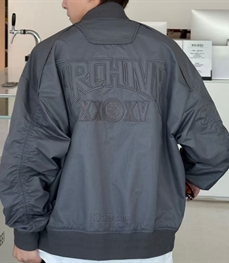 市场上装-夹克-休闲夹克