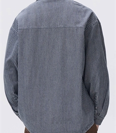 市场上装-衬衫-休闲衬衫