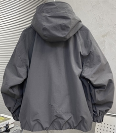 市场上装-夹克-休闲夹克