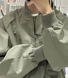 市场上装-夹克-休闲夹克