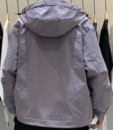 市场上装-夹克-休闲夹克