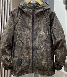 市场上装-夹克-休闲夹克