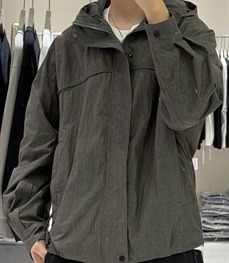 市场上装-夹克-休闲夹克