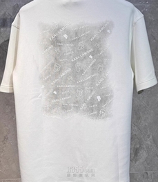 市场上装-T恤-欧货T恤