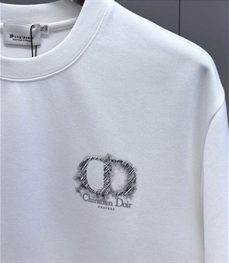 市场上装-T恤-欧货T恤