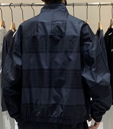 市场上装-夹克-休闲夹克