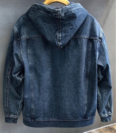 市场上装-夹克-休闲夹克