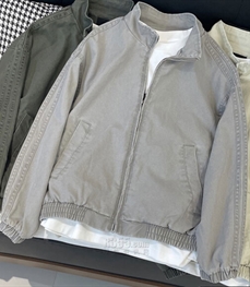 市场上装-夹克-休闲夹克