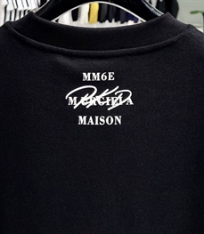 市场上装-T恤-欧货T恤