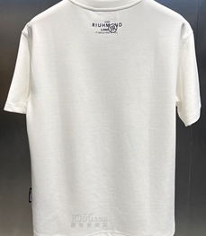 市场上装-T恤-欧货T恤