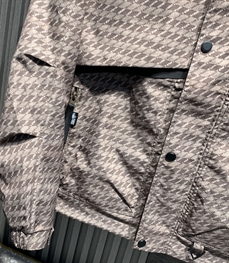 市场上装-夹克-休闲夹克