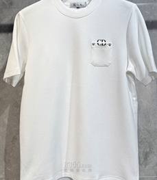 市场上装-T恤-欧货T恤