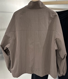 市场上装-夹克-休闲夹克