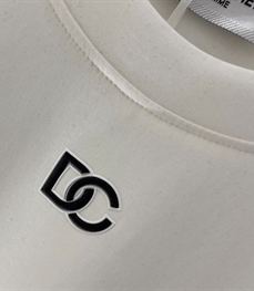 市场上装-T恤-欧货T恤