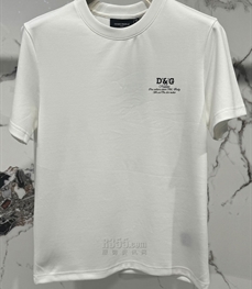 市场上装-T恤-欧货T恤