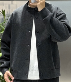 市场上装-夹克-休闲夹克