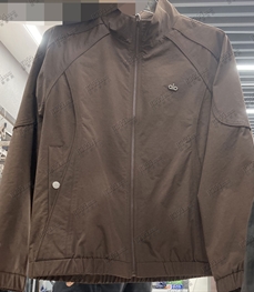 市场上装-夹克-休闲夹克