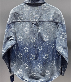 市场上装-衬衫-休闲衬衫