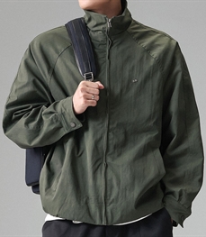 市场上装-夹克-休闲夹克