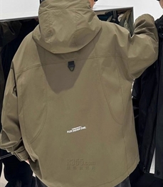 市场上装-夹克-休闲夹克