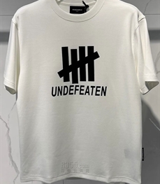 市场上装-T恤-欧货T恤