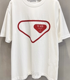 市场上装-T恤-欧货T恤