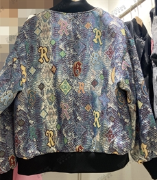 市场上装-夹克-休闲夹克