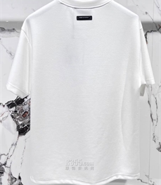 市场上装-T恤-欧货T恤