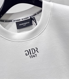 市场上装-T恤-欧货T恤